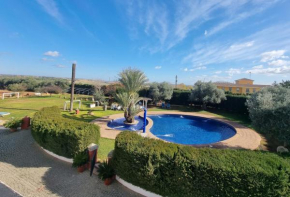 Finca exclusiva (10.000m2) para 10-17 personas, Seville